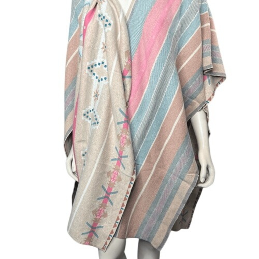 Sundance Poncho Women's One Size Western Cowgirl Boho Colorful Southwestern Azte